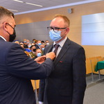 Wręczenie odznaki honorowej 