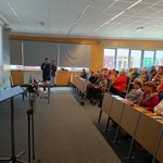 Wykład podczas spotkania Wirtualnego Klubu Seniora w dniu 26.10.2025r. w auli Wojewódzkiego Szpitala Specjalistycznego.