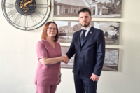 Lek. Irena Kuczko – Lekarz Kierujący Zespołem Szpitalnego Oddziału Ratunkowego oraz Artur Kozioł – Dyrektor Wojewódzkiego Szpitala Specjalistycznego w Białej Podlaskiej.