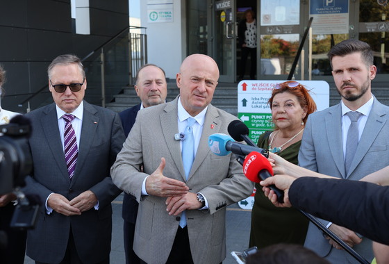 Konferencja Prasowa w dn. 30.09.2026r. - Niewypłacone nadwykonania.